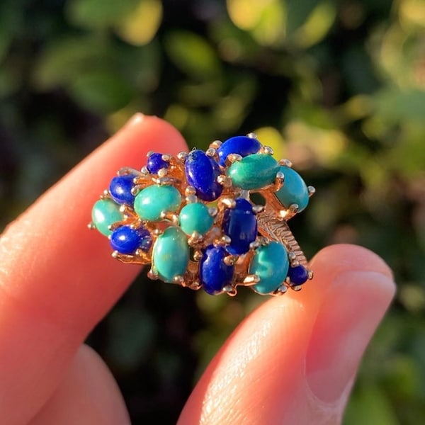 Unique Vintage 14k Solid Yellow Gold Turquoise & Lapis Lazuli Cluster Cocktail Ring with Organic Design and Engraved Details - Size 6.75