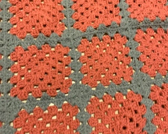 Manta cuadrada de abuela tejida a crochet: manta hecha a mano
