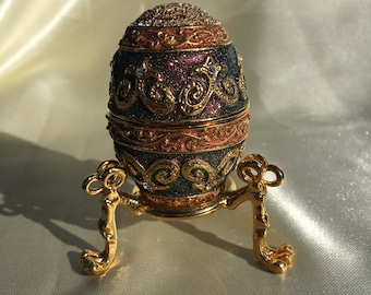 Blue & Red Russian Faberge Huevo / Vintage Joy Box / Joyero para Niña / Faberge Trinket Box / Faberge Ornament Decor / Egg Trinket Box