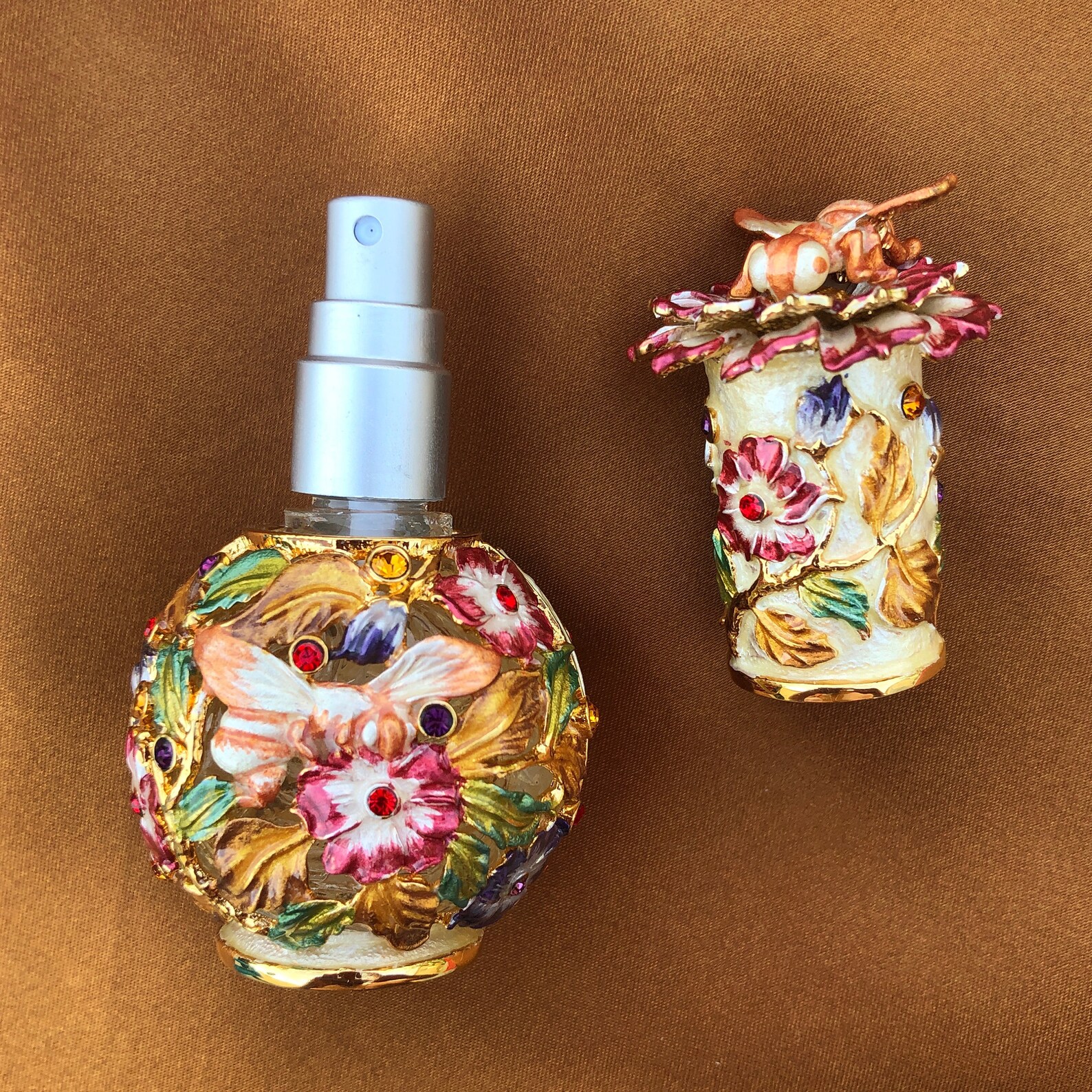 Vintage Bee Perfume Bottle Decor Perfume Bottles Vintage Etsy