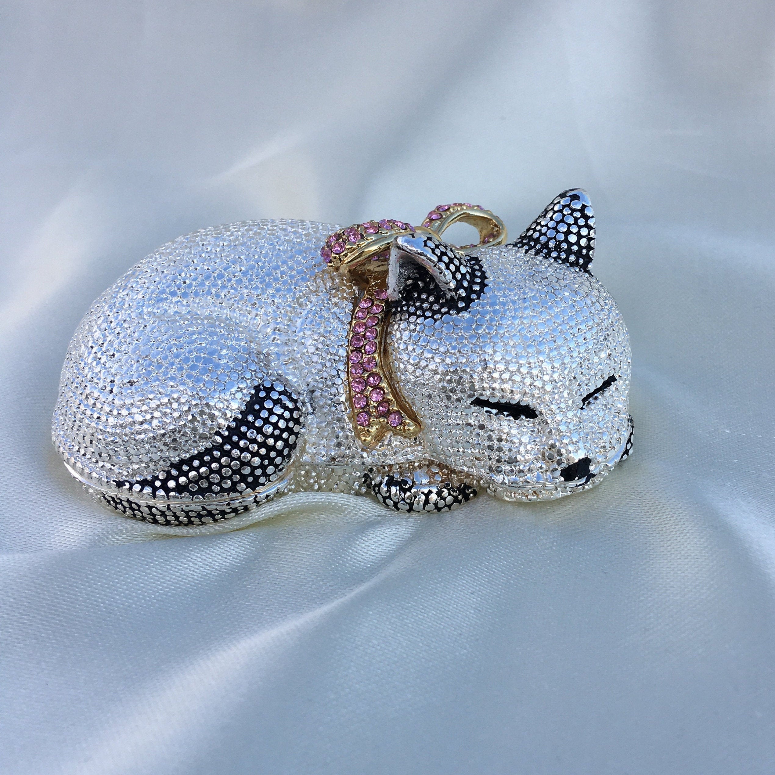White Cat Sleeping Trinket Box | Cat Jewelry Box | Cat Home