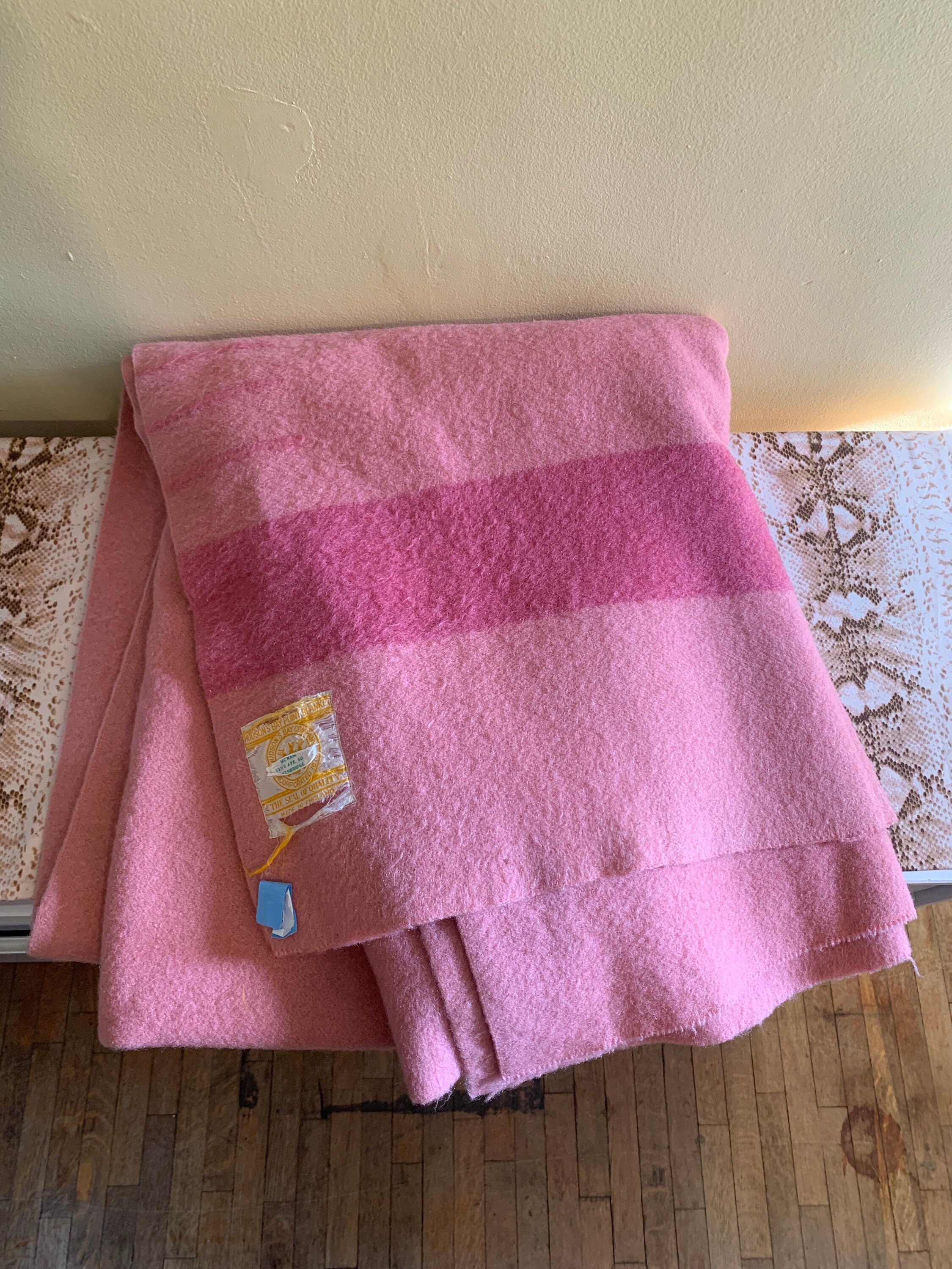 Pink hudson 2025 bay blanket