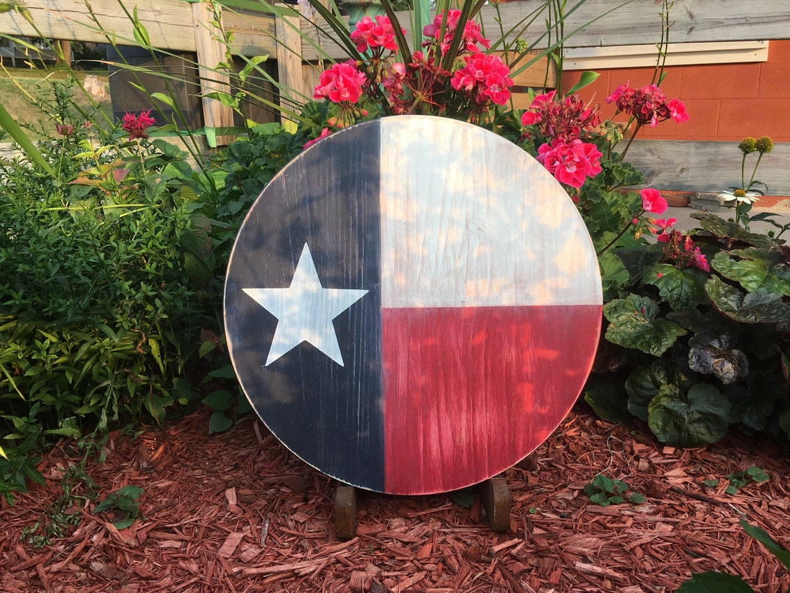 Wooden Texas Flag Wall Art Round Wood Sign Wooden Flags Etsy