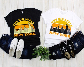 Retro NYC Skyline T-Shirt | The Big Apple Souvenir Tee