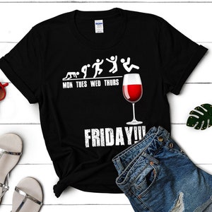 Lun Mar Mer Gio Venerdì!!! Magliette, amante del vino, serata tra ragazze il venerdì, serata tra ragazzi il venerdì con un bicchiere di vino rosso