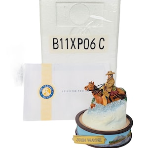 Franklin Mint John Wayne Limited Edition dome sculpture statue figurine NIB box cowboy western horse True Grit gift decor us1