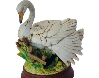 Swan Sculpture Figurine Statue Goose Geese Bird vintage antique ceramic gift decor farm animals collectible