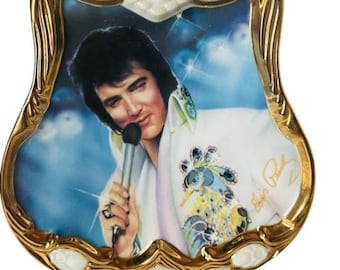 Elvis Presley Plate The Bradford Exchange 1974 Guitar Entertainer Vegas Legend