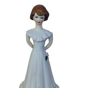 Enesco Growing Up Girls porcelain birthday gift 13 years old figurine Thirteen