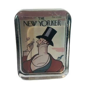 New Yorker 1925 glass paperweight vtg figurine sculpture gift decor gentlemen NY