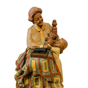 Tom Clark figurine gnome elf SIGNED sculpture vtg 11&quot; Traditions quilt Grandma