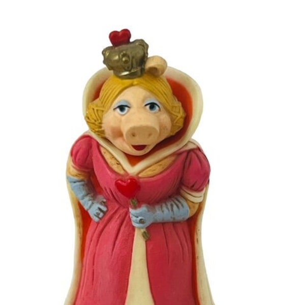 Miss Piggy Miniature Toy Figure Queen Muppets vtg Jim Henson Gift figurine crown