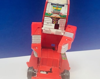 TRANSFORMERS GOBOTS ROBOTS vintage action figure original G1 toy vtg Hasbro Takara 1985 Buddy L red car flip up BMC2