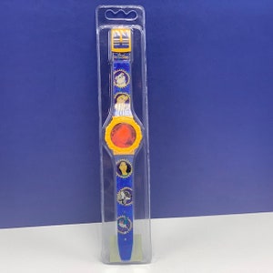 WALT DISNEY WRISTWATCH vintage retro watch factory sealed vtg new old stock disneyland world Pocahontas Meeku