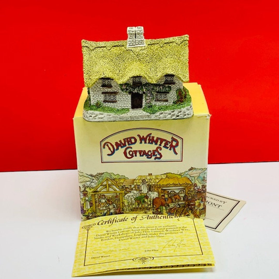 DAVID WINTER COTTAGE Vintage Figurine Statue Sculpture Vtg Great Britain England Nib Box Coa