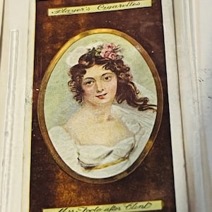 John Player Sons Tabakkarte 1923 Miniatures Britain Nottingham Miss Foote vtg