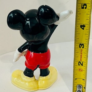 Mickey Mouse Figurine Walt Disney World vtg porcelain souvenir Japan Wave Hi image 4