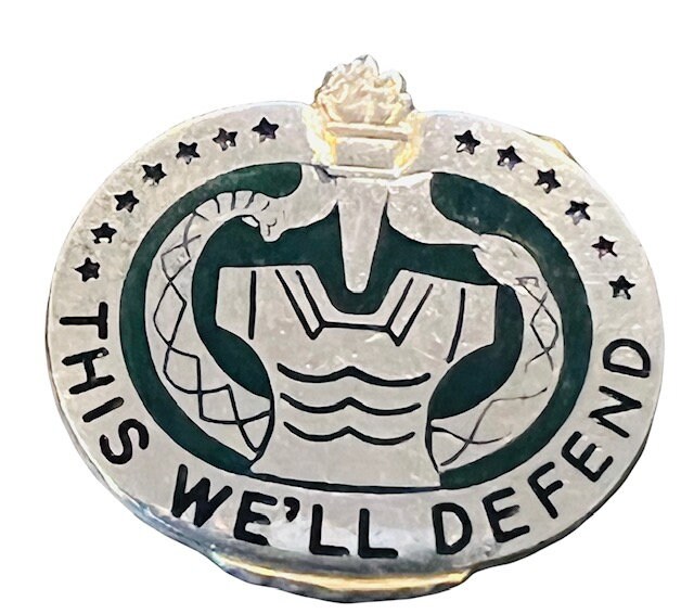 Military Pin Vtg Button Insignia Medal Award Pinback Vintage Army Navy ...