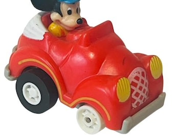 Walt disney figure vtg toy Disneyland souvenir Mickey Mouse car red V36 mini
