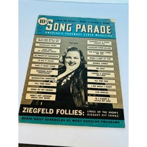 Song Parade Magazine 1943 WWII Radio Schedule WW2 Ziegfeld Follies Kate Smith AC2