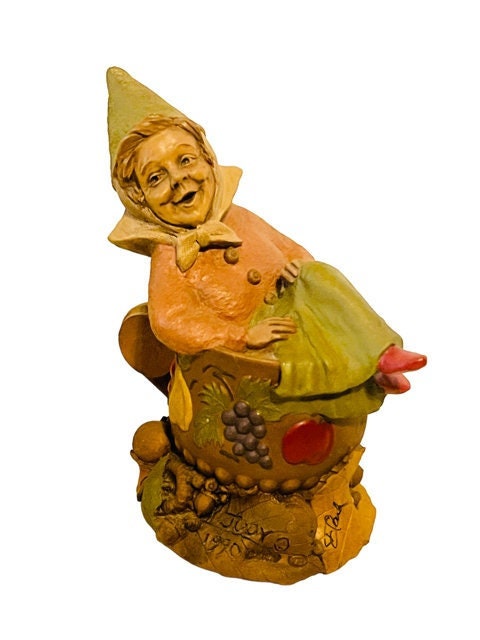 Tom Clark figurine gnome elf SIGNED sculpture Cairn vtg Judy #28 teacup tea cup