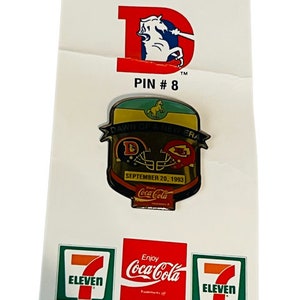 Denver Broncos pinback vtg Coke button pin Elway Coca Cola Lapel Dawn Era Chiefs