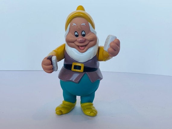 SEVEN 7 DWARFS FIGURINE Snow White Vintage Walt Disney Vtg Rubber