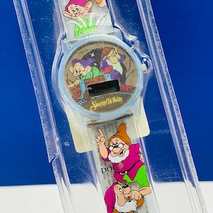 WALT DISNEY WRISTWATCH Vintage Retro Uhr Fabrik versiegelt vtG neue alte Lager Schneewittchen sieben 7 Zwerge Dopey mürrisch glücklich niesen doc