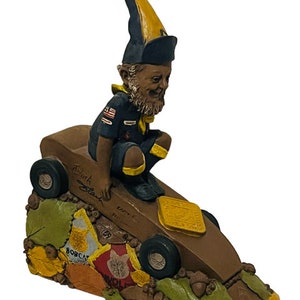 Tom Clarke Figur Gnom Elfe SIGNED Skulptur Cairn vtg Cub Scouts Junge den RAR