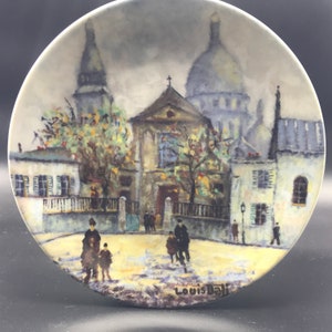 Vtg Collectible Plate Saint Pierre Lez Douze Societe de paris et Son Histoire