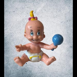 Bullyland ロジャー ラビット おもちゃ、赤いジャンパー、水玉