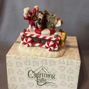 Vintage Charming Tails Figurine Mouse Fitz Floyd Christmas Sugar Time Band Float