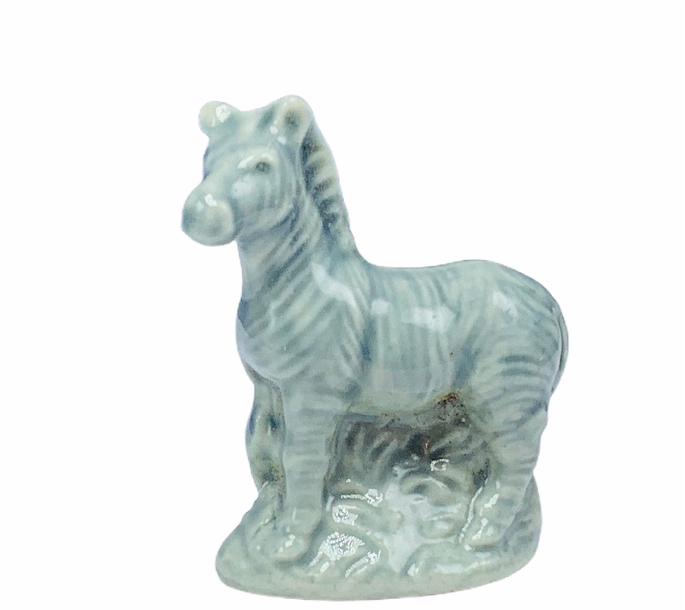 Wade White Horse - Etsy