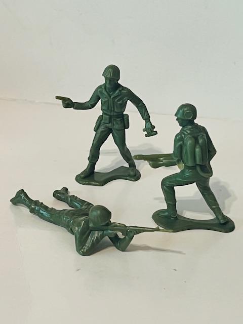 Toy Soldier Vtg Military Figure Army Men Mpc Mee Marx Plastic LOT