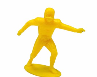 LOUIS MARX FOOTBALL 1969 vintage plastic molded action figure collectible 4 inch 4" toy sports memorabilia yellow number 24