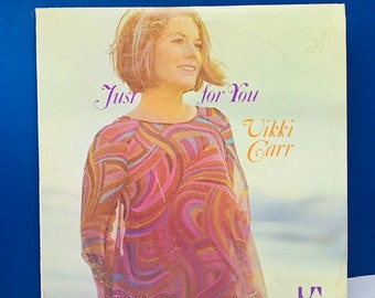 VINYL RECORD VINTAGE 33 rpm muziekalbum lp vtg in cover sleeve mcm 12 inch 12" Vikki Carr Just for you