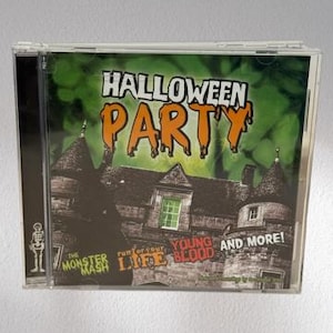 Vintage Halloween Party CD Monster Mash Music Songs Hellraiser Wild Thing 2004