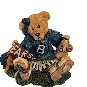Boyds Bears Figurine Friends Teddy anthropomorphic Enthusiasm cheer leader poms