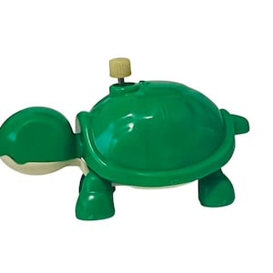 Wind Up Toy Figure Russ Berrie Bandai Tomy 1984 Vtg Plastic Turtle Tortoise