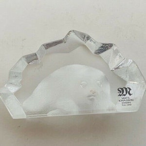 Seal figurine Glass Sea lion otter Mats Johasson Sweden paperweight signed vtg