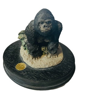 Silverback Gorilla Figurine sculpture Earth Home Endangered Lowland silver back