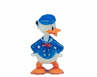 LOUIS MARX DISNEYKINS 1960s vintage walt disney tinykins miniature plastic figure toy collectible Donald Duck