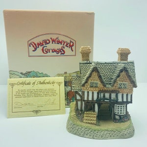 DAVID WINTER COTTAGE vintage figurine statue sculpture vtg great britain england nib box coa house Hine 1987 Gunsmiths midlands collection