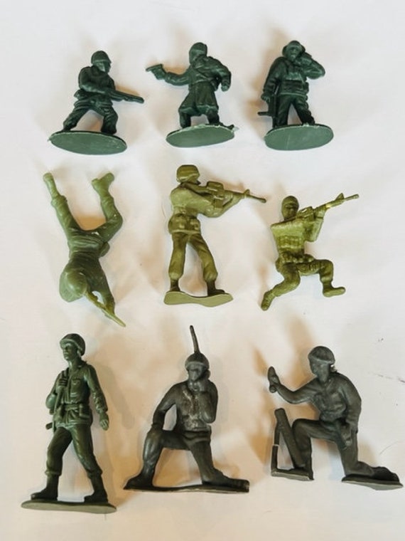 Toy soldier vtg military figure army men mpc mee marx plastic LOT ww1 ww2 usa S14