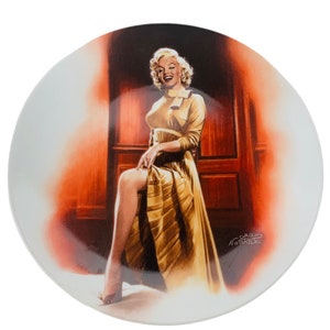 Marilyn Monroe Collectors Plate estate Delphi vintage sexy 1992 limited edition gift decor figurine movie retired Monkey Business