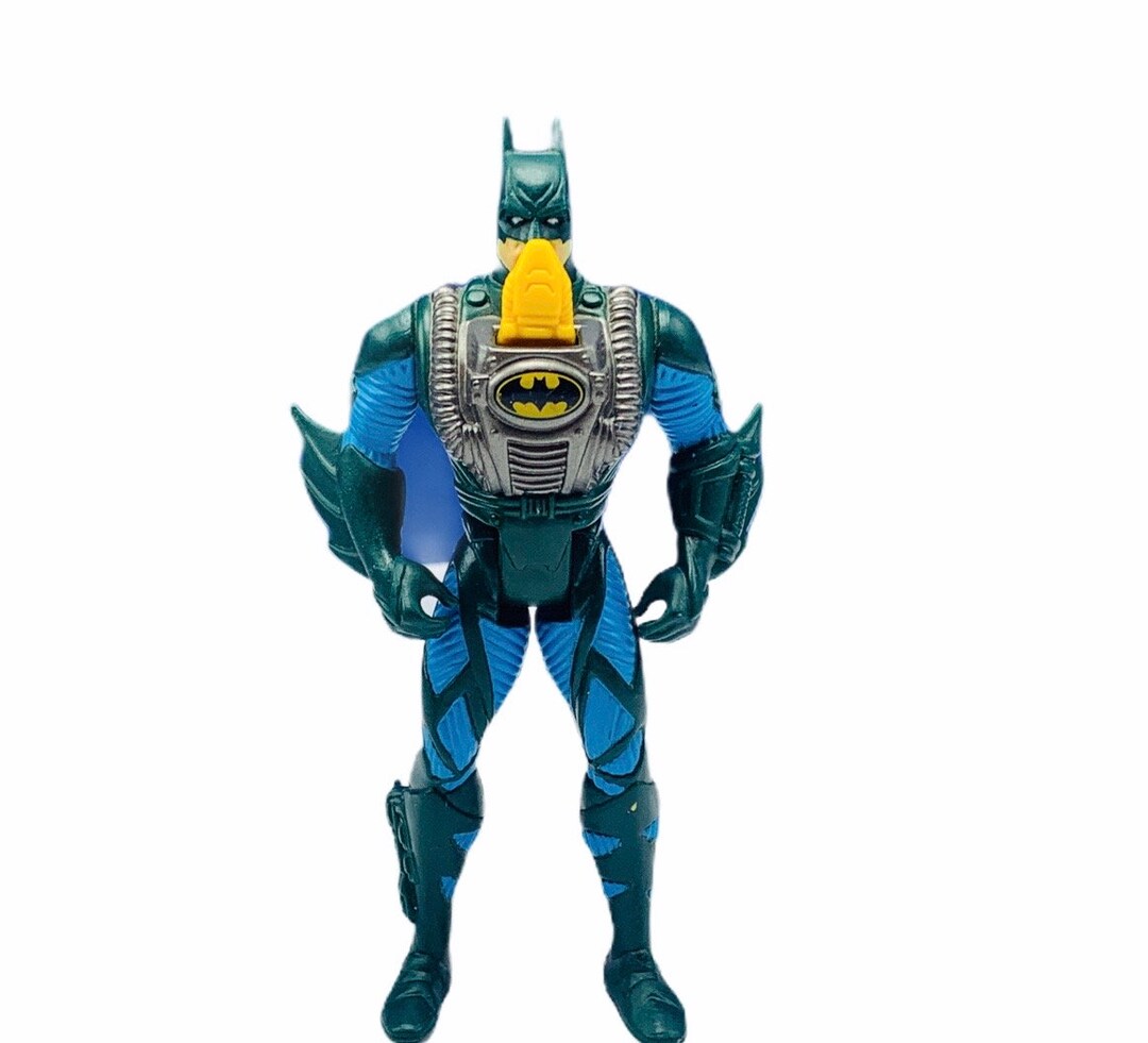 BATMAN ACTION FIGURE 1990s Kenner Vintage Toy Dc Comics BATMAN ACTION FIGURE 1990s Kenner Vintage Toy Dc Comics