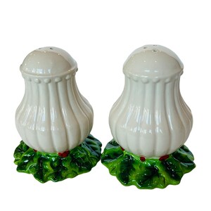 Salt pepper Shakers antique vtg figurines Blue Sky Pottery Christmas Holiday Heather Goldmine
