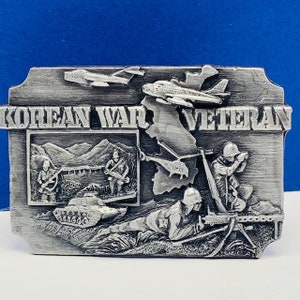 KOREAN WAR VETERAN vintage pewter belt buckle Siskiyou tanks helicopters military soldier vtg 1990 silver