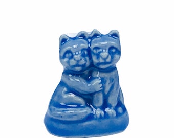 WADE WHIMSIES MINIATURE figurine whimsy England made vintage animal mcm vtg decor collectible red rose tea Noah ark Blue cats kittens hugs
