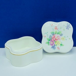 ROYAL DOULTON VINTAGE 1985 Summer Bouquet jewelry trinket box porcelain England serving candy nut mint dish uk floral flower vtg mcm